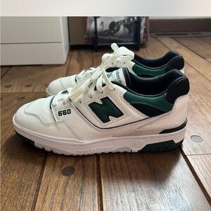 New Balance 560 White and Dark Green Sneakers